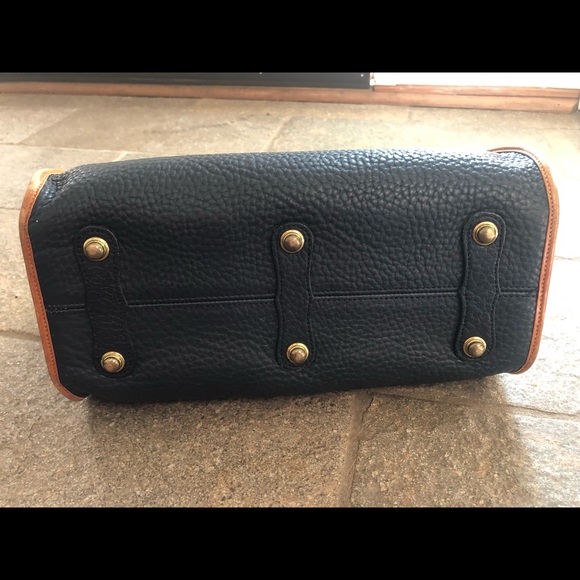 Vintage Dooney and Bourke Classic Black and Brown Leather Purse - Picture 3 of 9